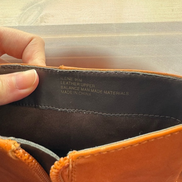 brown ankle boot heels - Picture 6 of 7